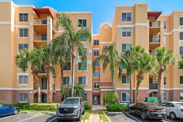 1000 Scotia Drive #102, Hypoluxo, FL 33462