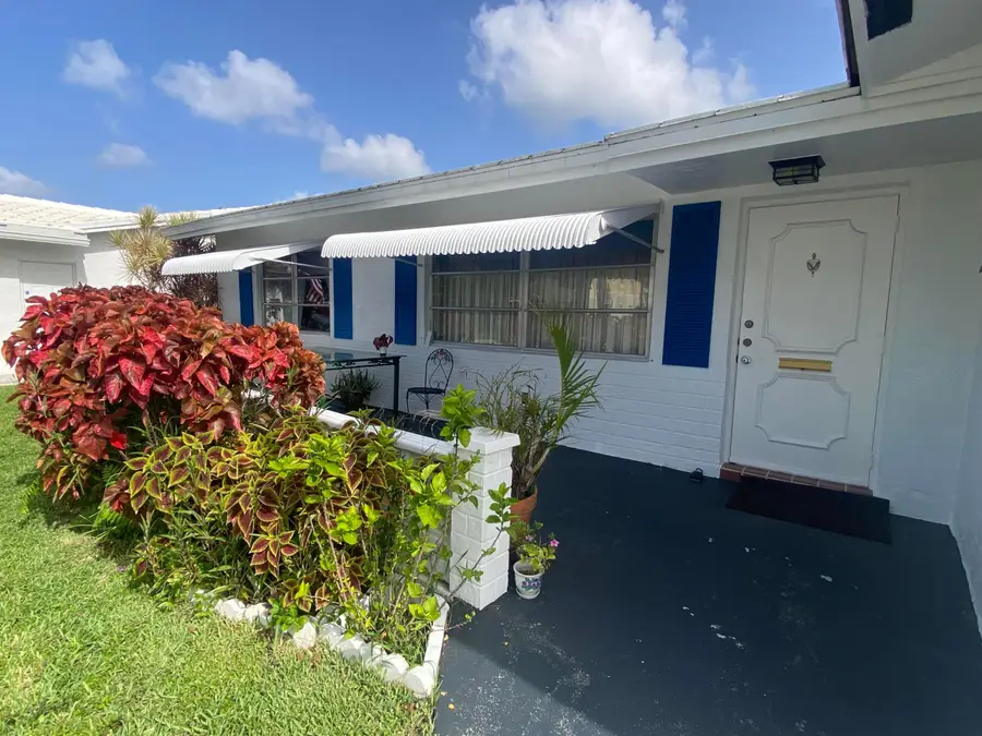 2300 SW 19th Avenue, Boynton Beach, FL 33426 - #2
