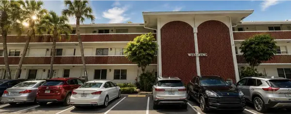 2050 NE 39th Street #W312, Lighthouse Point, FL 33064