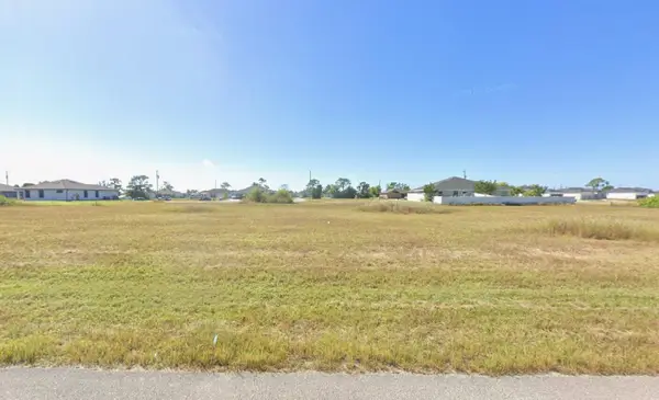 1736 NW 16th Terrace, Cape Coral, FL 33993