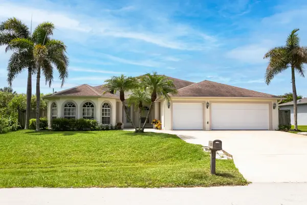 1218 SW Santiago Avenue, Port St Lucie, FL 34953