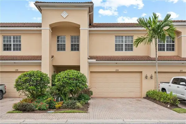 135 SW Walking Path, Stuart, FL 34997