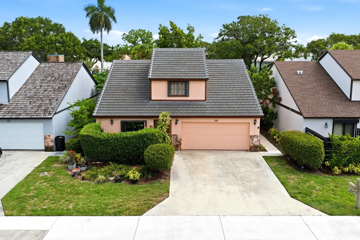 118 Beaumont Lane, Palm Beach Gardens, FL 33410 - #1