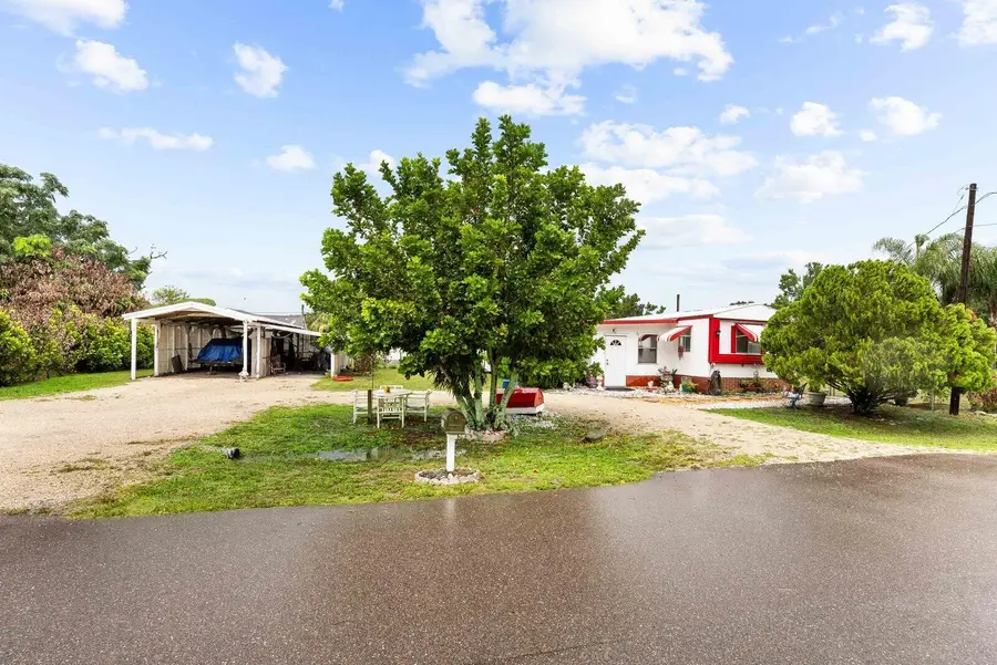5985 SE 94th Trail, Okeechobee, FL 34974 - #2