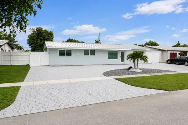1316 SE 3rd Avenue, Deerfield Beach, FL 33441