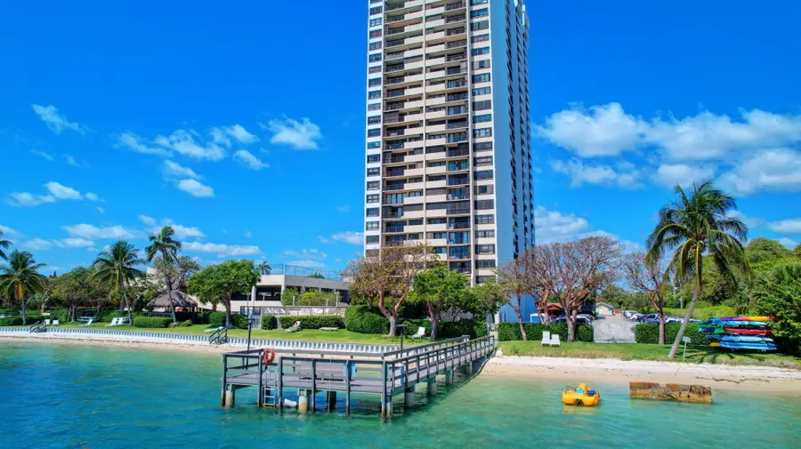 5600 N Flagler Drive #Unit 207, West Palm Beach, FL 33407 - #2