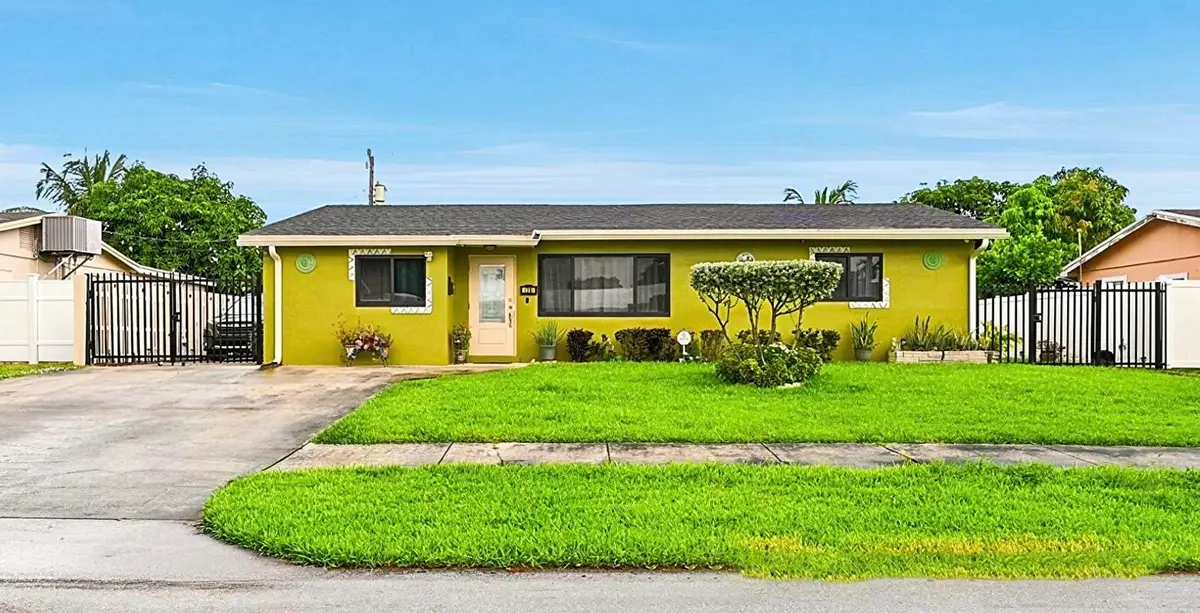 1310 SW 7th Avenue, Deerfield Beach, FL 33441 - #1