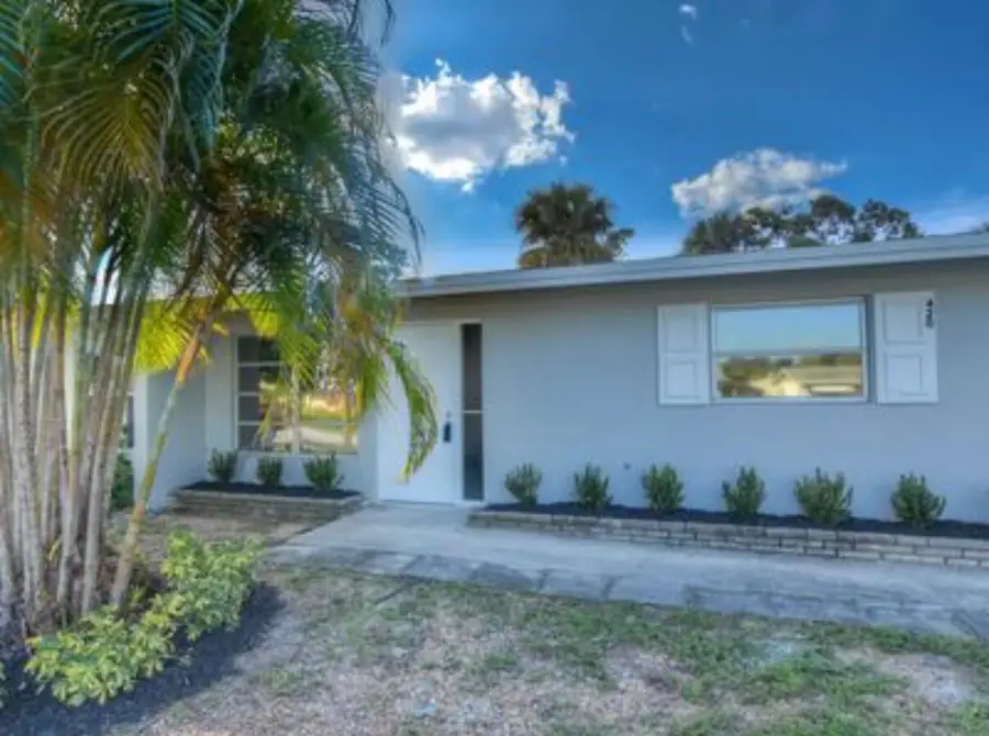 420 SE Parkway Drive, Stuart, FL 34996 - #2