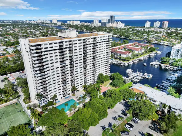 3200 Port Royale Drive N #902, Fort Lauderdale, FL 33308