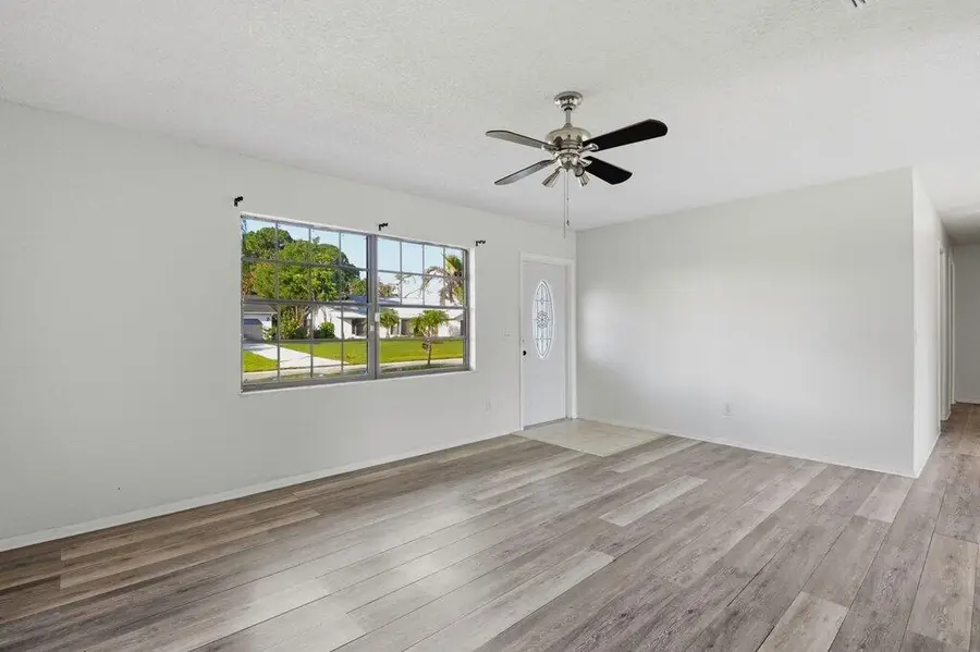 2773 SE Brevard Avenue, Port Saint Lucie, FL 34952 - #2