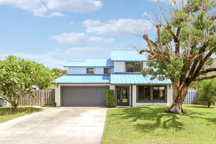 1119 Rainwood Circle W, Palm Beach Gardens, FL 33410 - #2