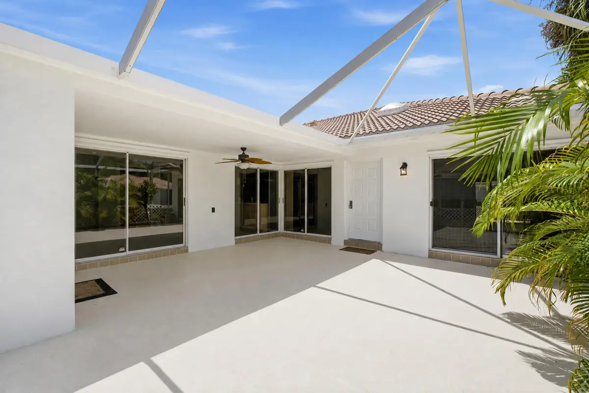 10701 Chapman Oak Court, Palm Beach Gardens, FL 33410 - #1