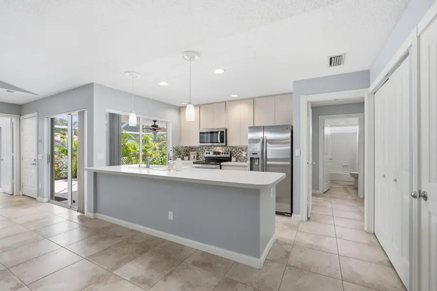 10701 Chapman Oak Court, Palm Beach Gardens, FL 33410 - #2