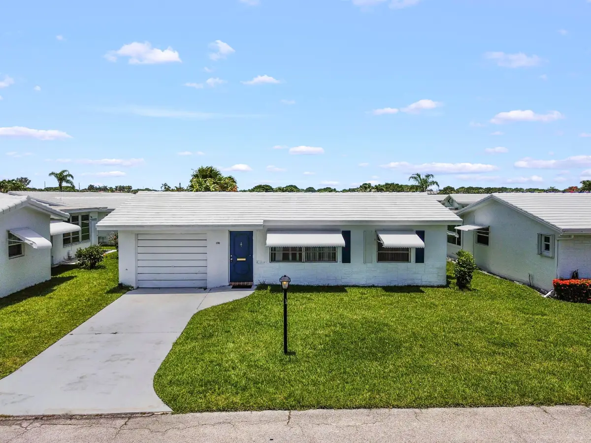 1196 SW Lake Circle, Boynton Beach, FL 33426 - #1