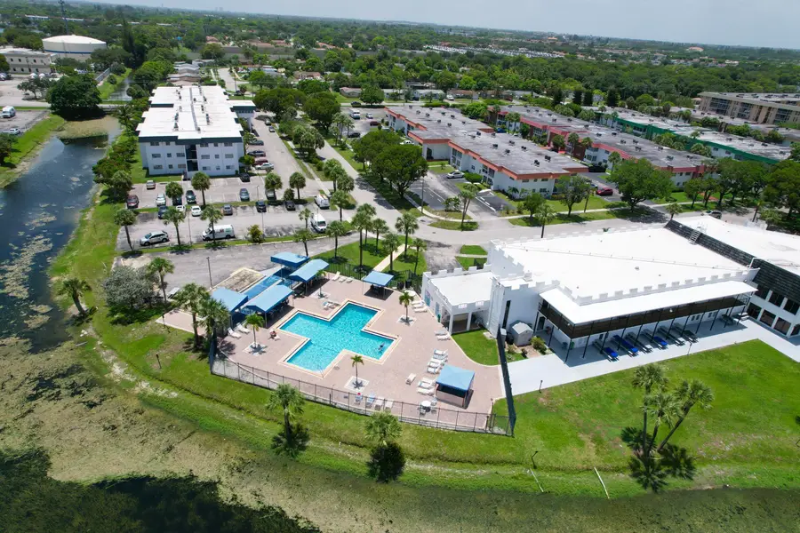 4751 NW 21st Street #303, Lauderhill, FL 33313 - #2