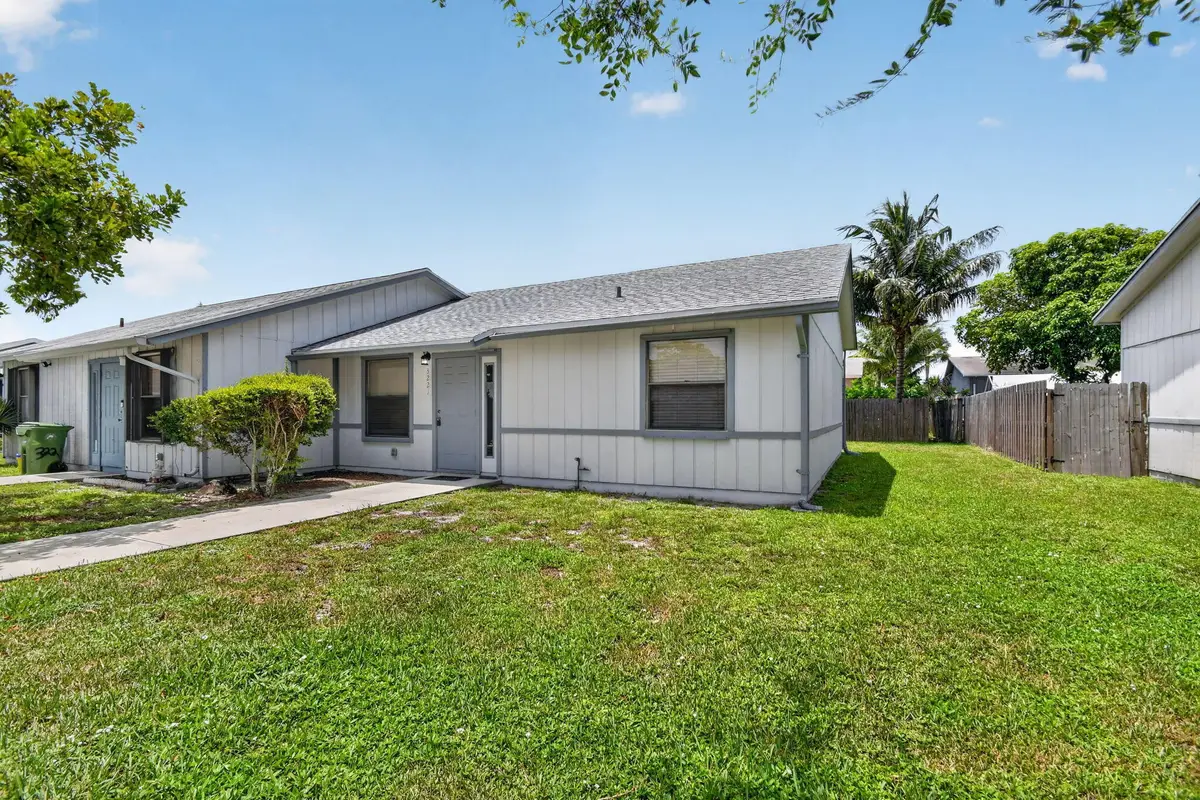 3221 Foxridge Court, Palm Springs, FL 33461 - #1