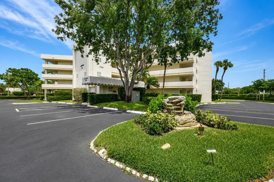 3186 Via Poinciana #114, Lake Worth, FL 33467 - #3