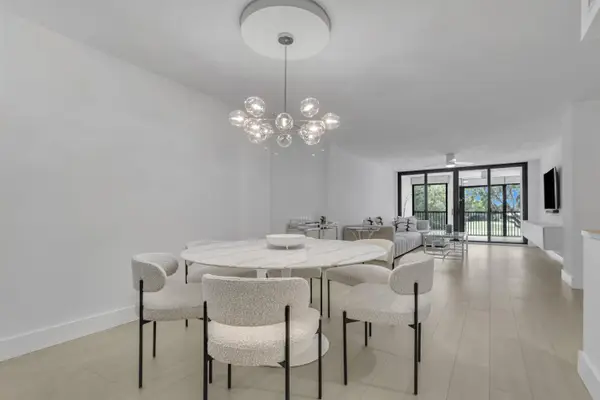 2806 N 46th Avenue #D334, Hollywood, FL 33021