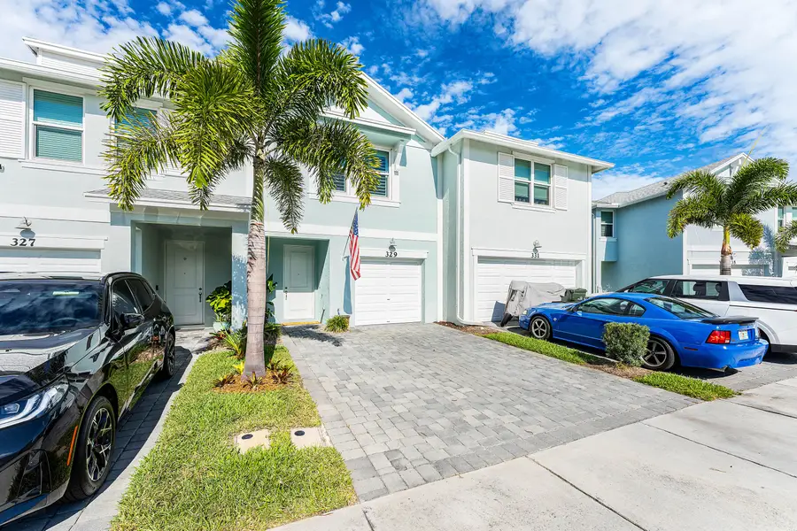 329 SE Halifax Lane, Stuart, FL 34994 - #3