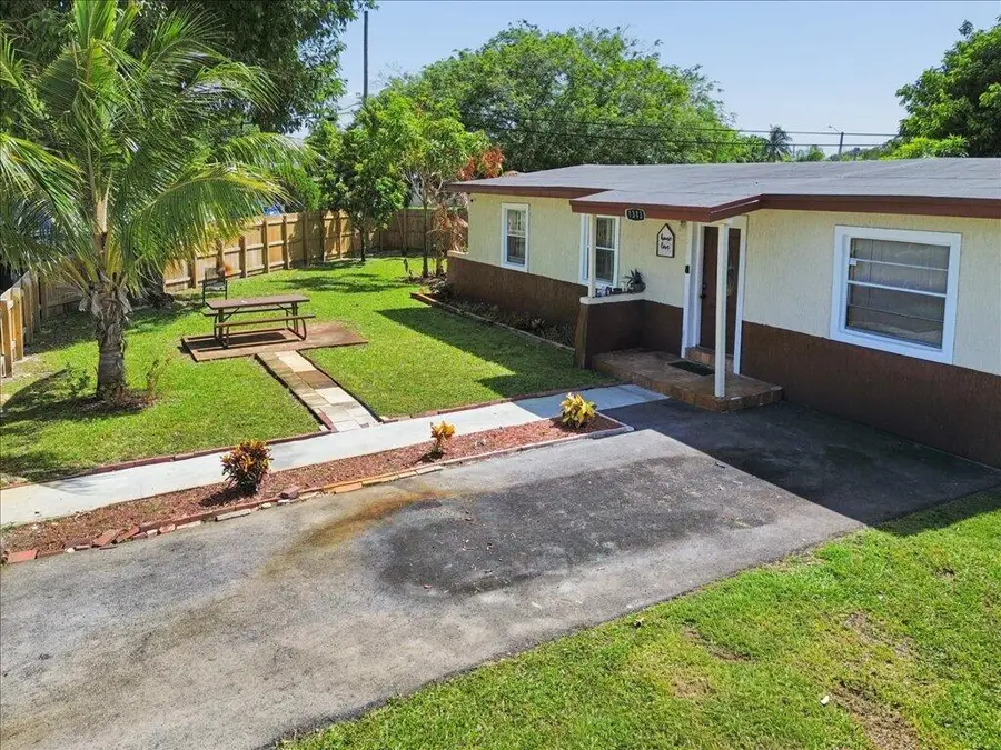 1313 NW 13th Court, Fort Lauderdale, FL 33311 - #2