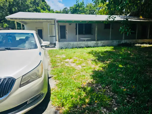 15250 NE 2nd Avenue, Miami, FL 33162