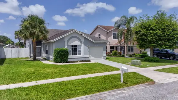 3871 Circle Lake Drive, West Palm Beach, FL 33417