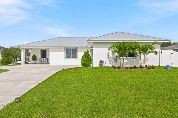 4282 SW Earnest Street, Port St Lucie, FL 34953