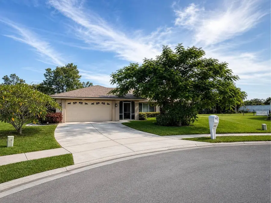 111 Camelot Court, Royal Palm Beach, FL 33411 - #3