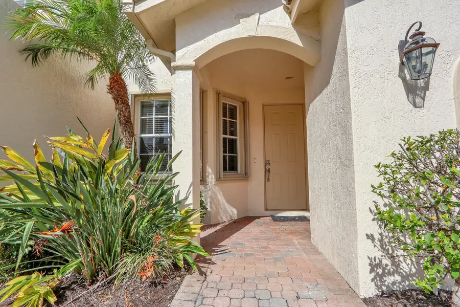 8123 Carnoustie Place, Port Saint Lucie, FL 34986 - #2