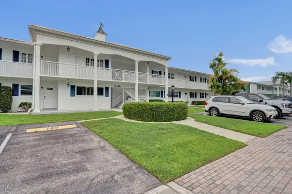 2400 NE 36th Street #10, Lighthouse Point, FL 33064