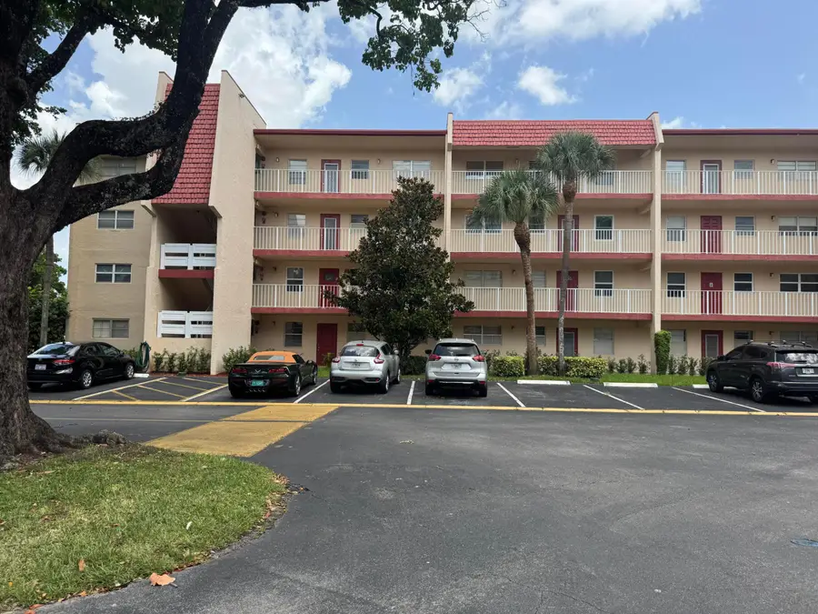 1035 Country Club Drive #303, Margate, FL 33063 - #2
