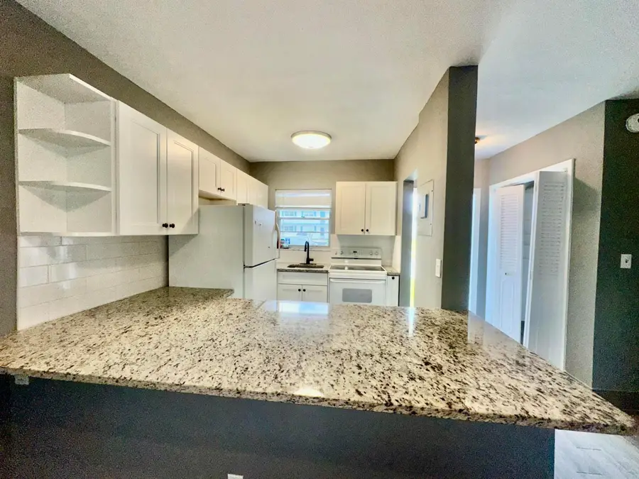 1113 Lake Terrace #107, Boynton Beach, FL 33426 - #2
