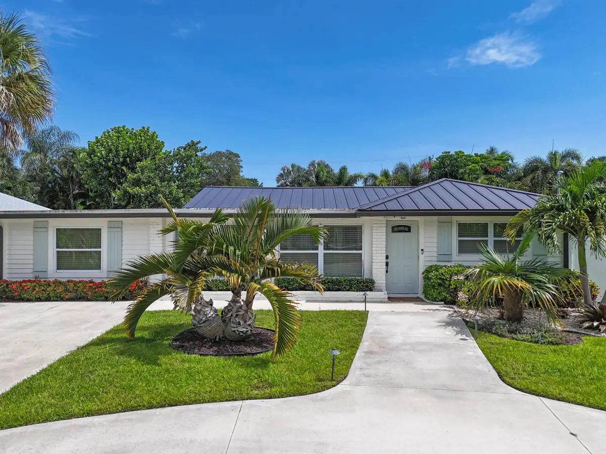 2427 Country Oaks Lane, Palm Beach Gardens, FL 33410 - #1