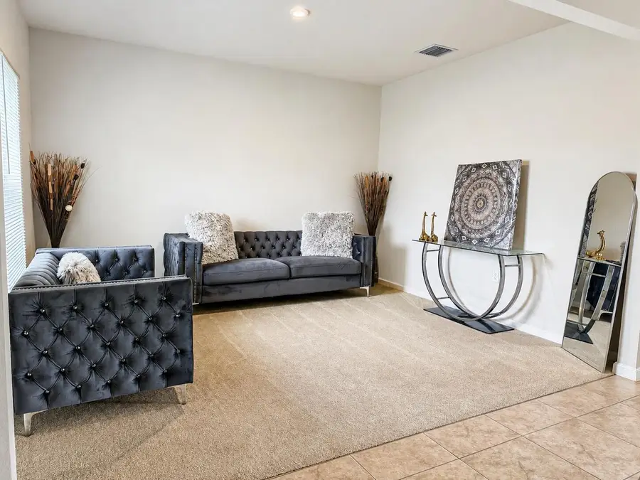 164 Dabou Loop, Belle Glade, FL 33430 - #2