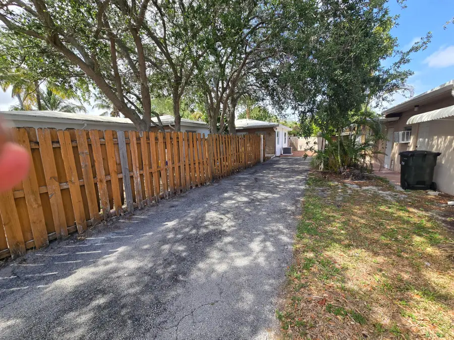 311 De Carie Street #311-313, Delray Beach, FL 33444 - #2