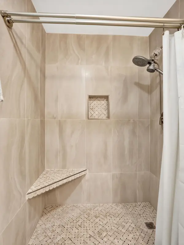 10127 41st Terrace S #211, Boynton Beach, FL 33436