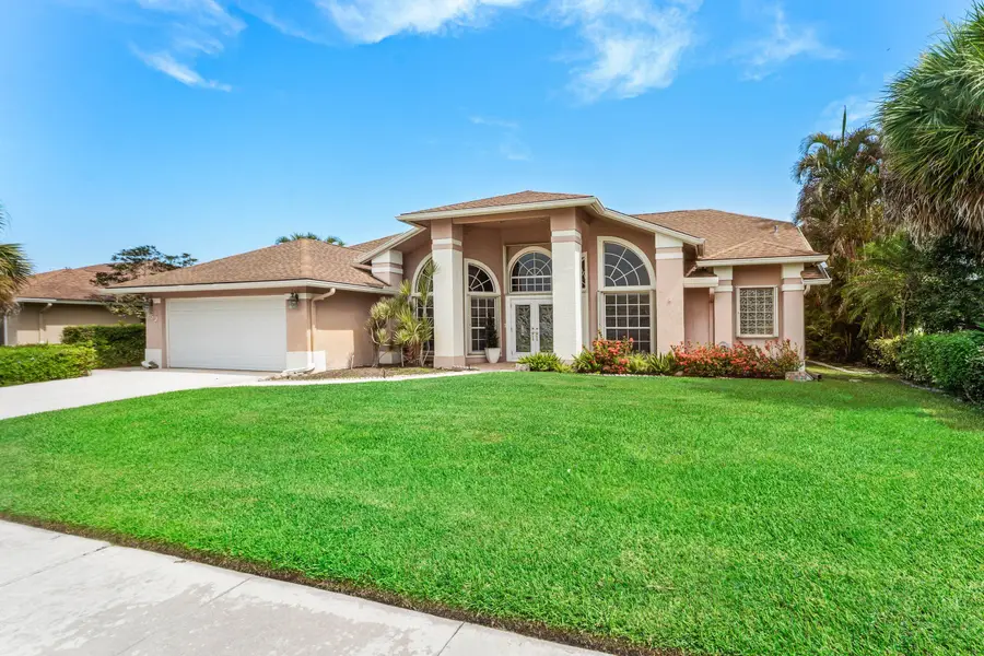 157 Monterey Way, Royal Palm Beach, FL 33411 - #2