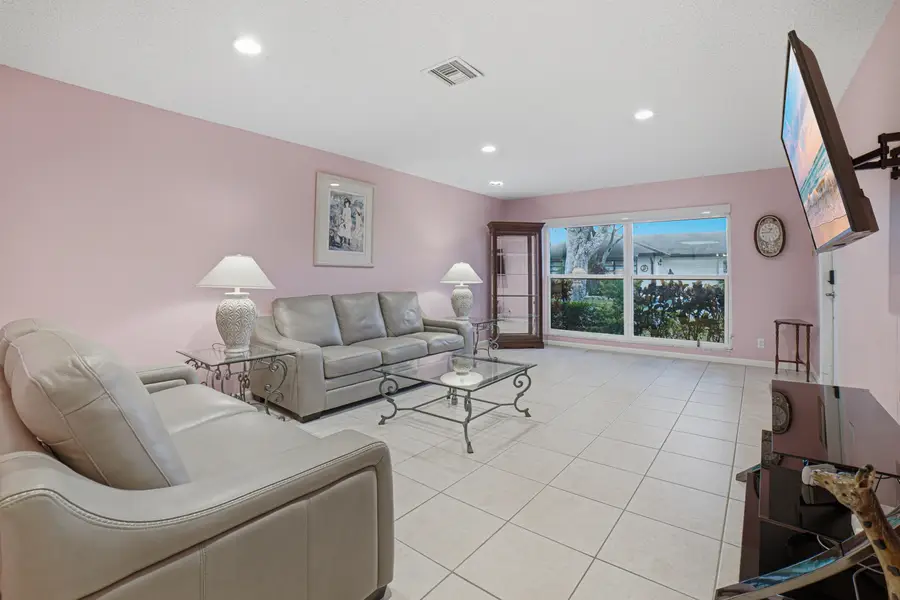 4843 Greentree Lane #B, Boynton Beach, FL 33436 - #2