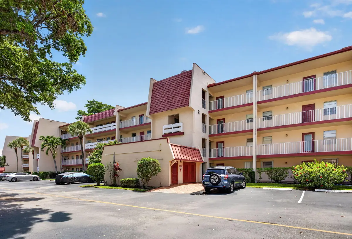 1030 Country Club Drive, Margate, FL 33063 - #1