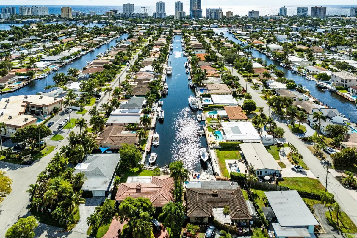 2200 SE 9th Street, Pompano Beach, FL 33062 - #1