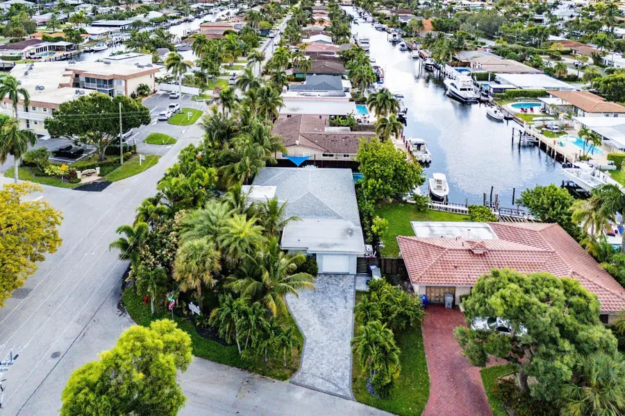 2200 SE 9th Street, Pompano Beach, FL 33062 - #3