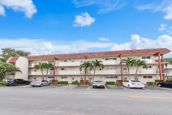 8990 S Hollybrook Boulevard #209, Pembroke Pines, FL 33025