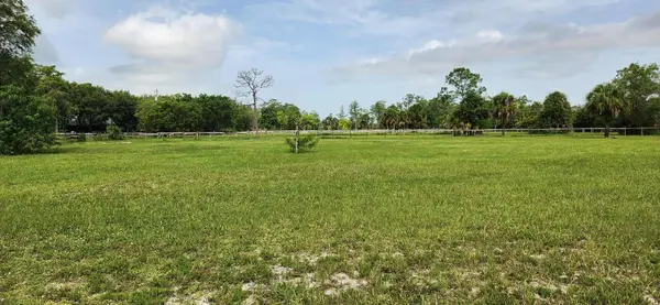 2320 Buck Ridge Trail, Loxahatchee, FL 33470