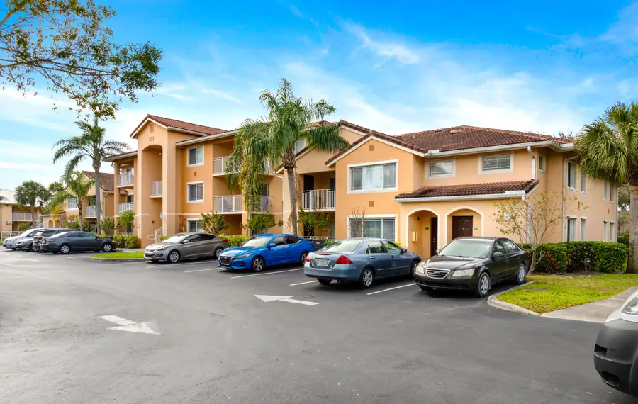 231 SW Palm Drive #101, Port Saint Lucie, FL 34986 - #3