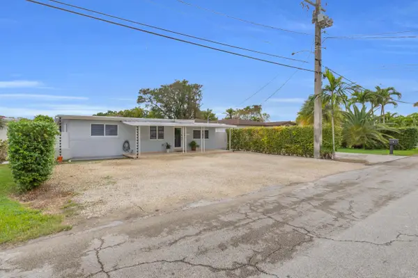 6350 SW 32nd Street, Miami, FL 33155