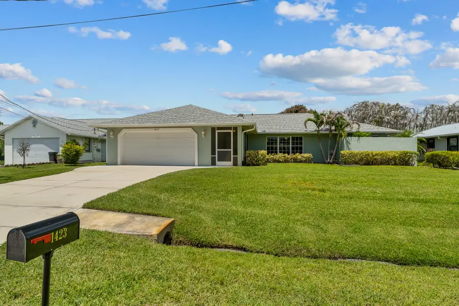 1423 SE Pitcher Road, Port Saint Lucie, FL 34952 - #2