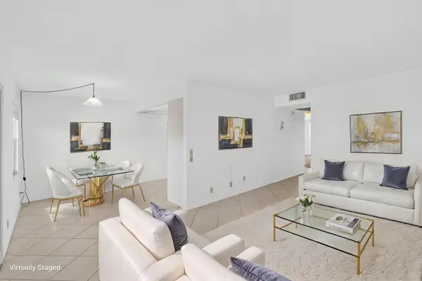 4039 Hythe C, Boca Raton, FL 33434