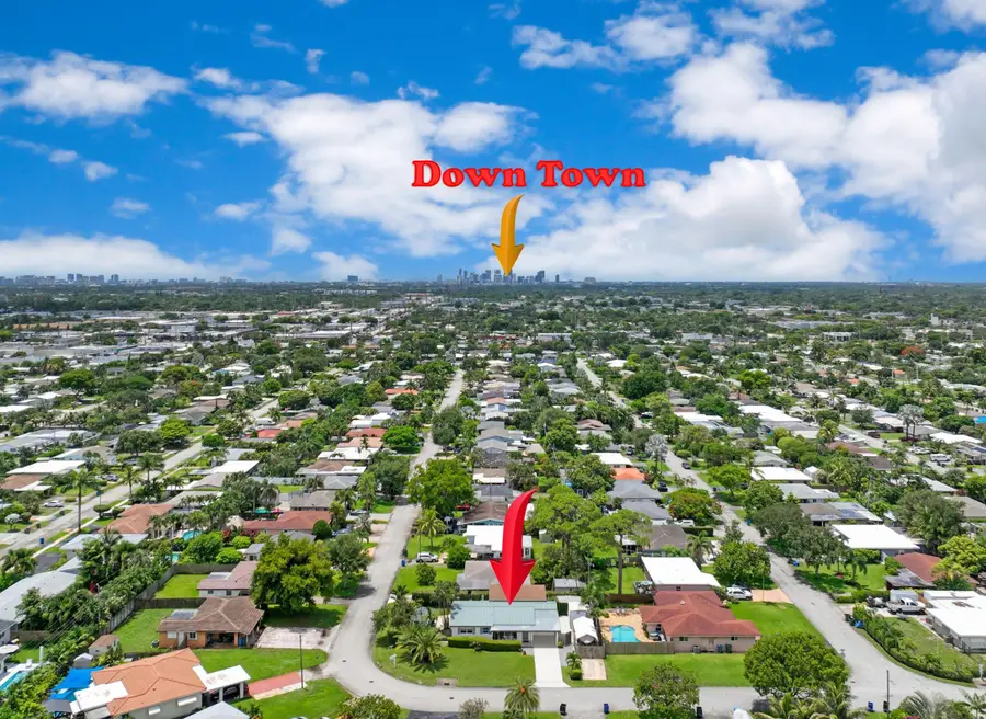 330 NE 48th Street, Oakland Park, FL 33334 - #2