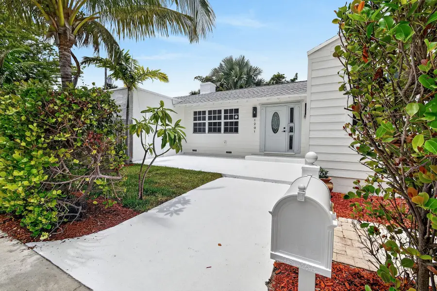 1201 N Ocean Breeze, Lake Worth Beach, FL 33460 - #2