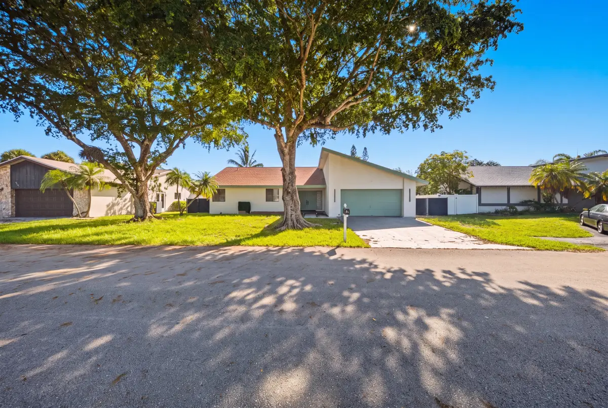 8114 Nutmeg Way, Tamarac, FL 33321 - #1